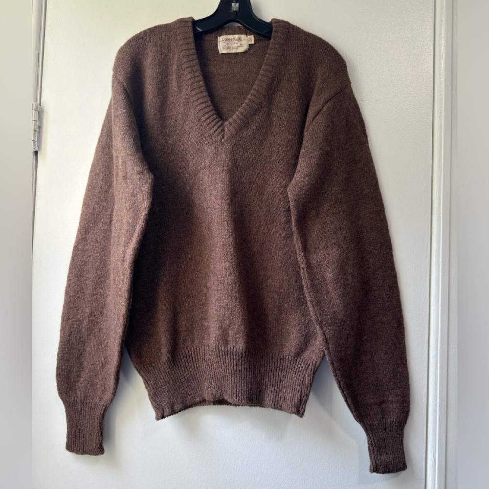 Vintage Career Club Men’s V Neck Wool Blend Sweater